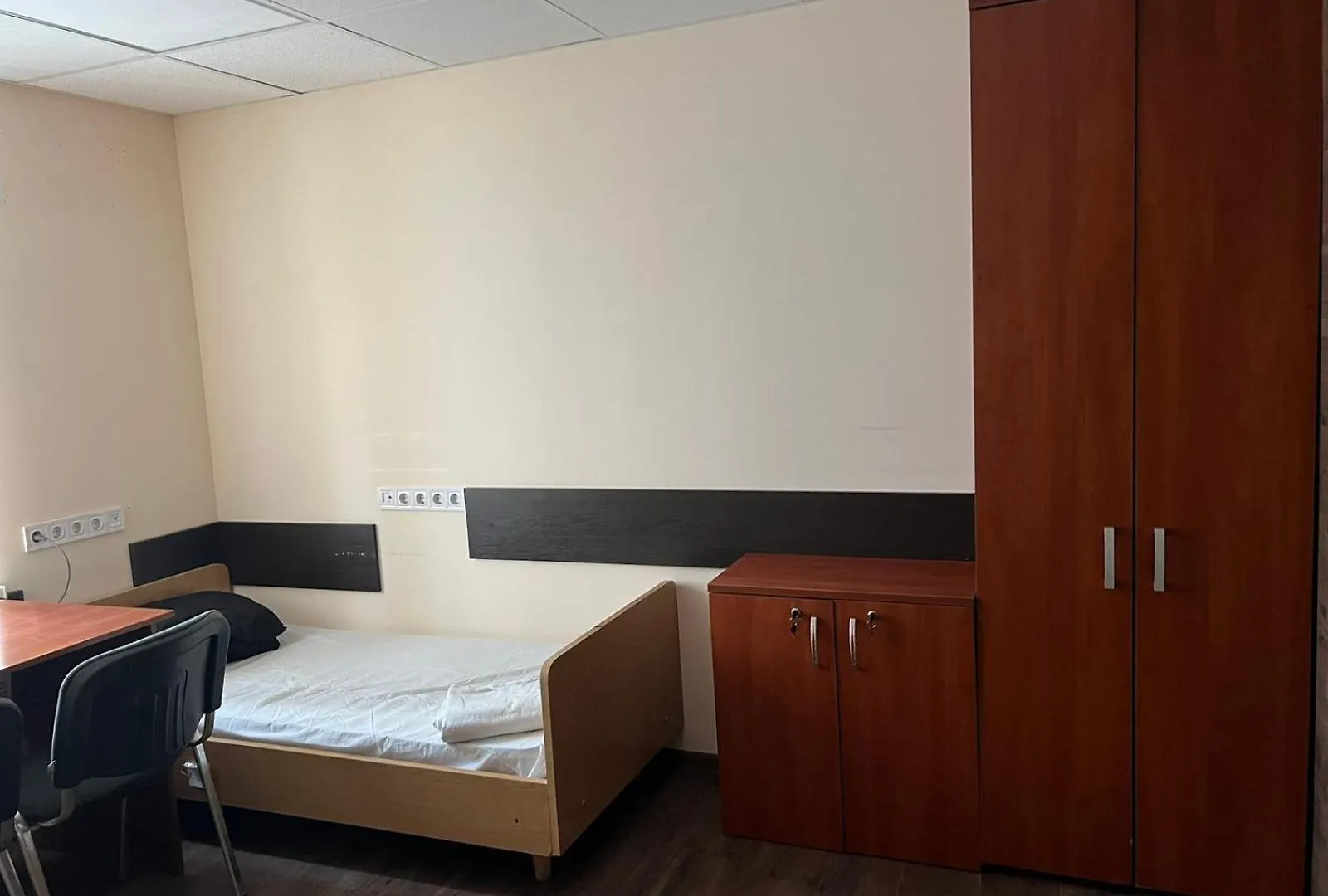 Hostel Krone Gok Zatishok Kyiv 0*,