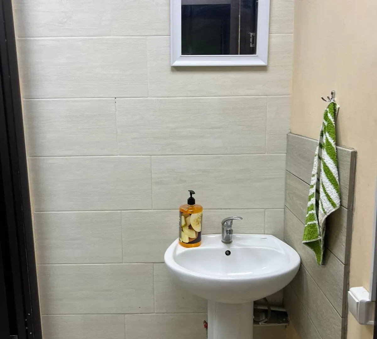 Hostel Krone Gok Zatishok Kyiv
